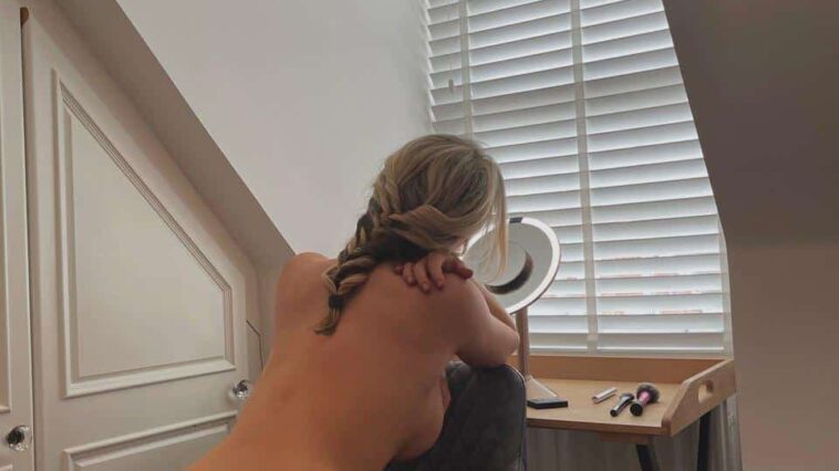 Lucy Robson Onlyfans Nude Gallery Leaked 1. 960x1280 a5b8fa78b11e39a5225169...