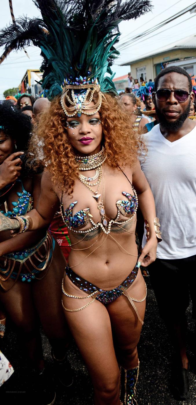 rihanna bikini festival nip slip photos leaked TJATGL