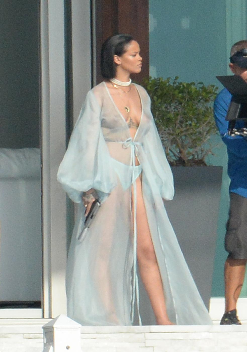 rihanna bikini sheer robe nip slip photos leaked SZEEVC