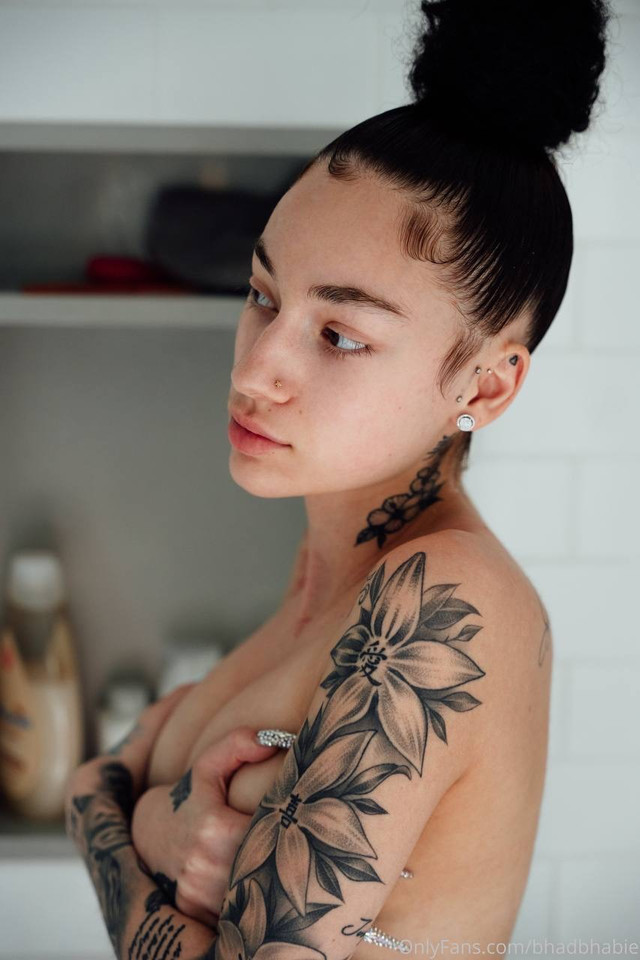 Bhad Bhabie 18yo American Rapper Nude Onlyfans 644MB Mega Pack Leaked (Octo...