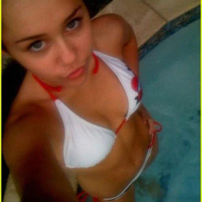 10 Miley Cyrus Leaked Nudes Young