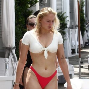 19 Sophie Turner Sexy Hot Bikini