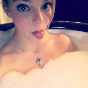 Anya Taylor Joy nude in bathtub