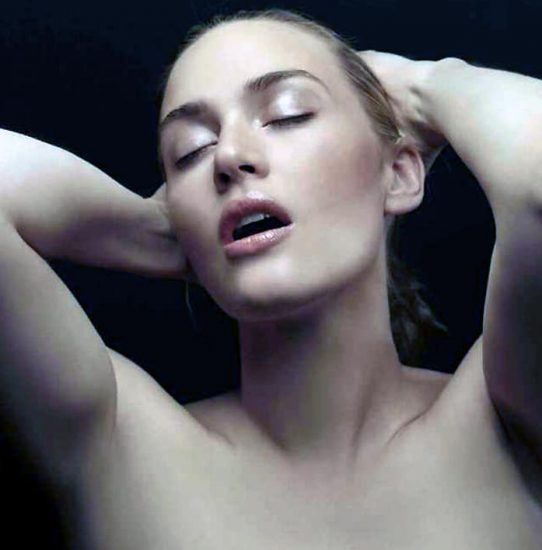 Kate Winslet nude hot topless ass tits pussy sexy feet ScandalPlanet 21