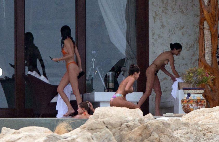 Kendall Jenner nude naked sexy topless hot bikini35