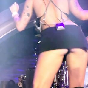 Miley Cyrus naked tits ass pussy sextape blowjob bikini nipples sheer sexy ScandalPlanet 28