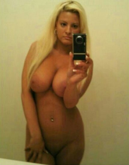 jessica simpson nude selfie