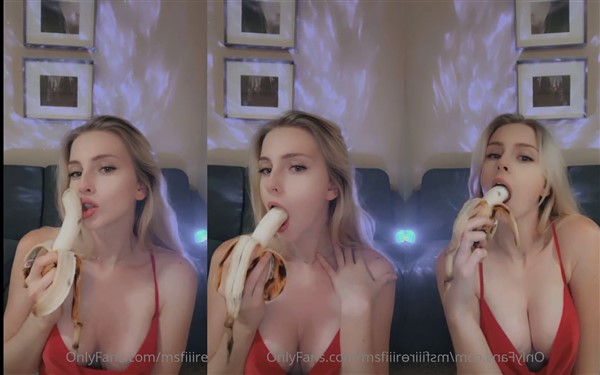 MsFiiire Sexy Strip Fingering Video Leaked