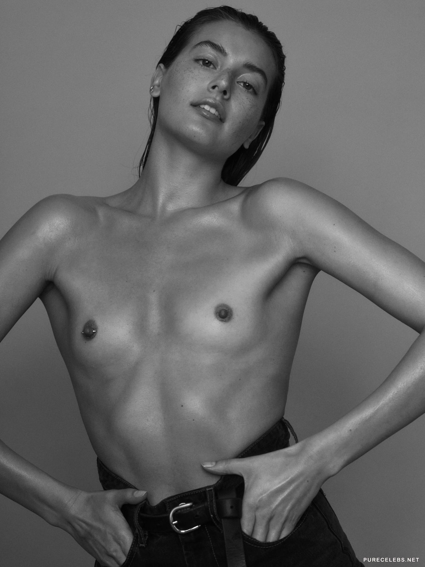 Leaked Jessica Clements Nude And Sexy Black & White Photoshoot 2. Jessi...