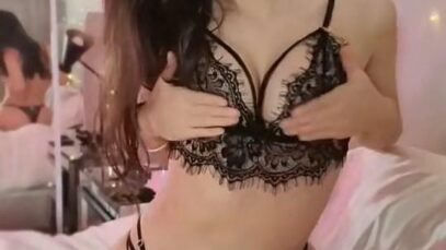 1643110083 indiefoxx lingerie strip fansly video leaked VGJJHG