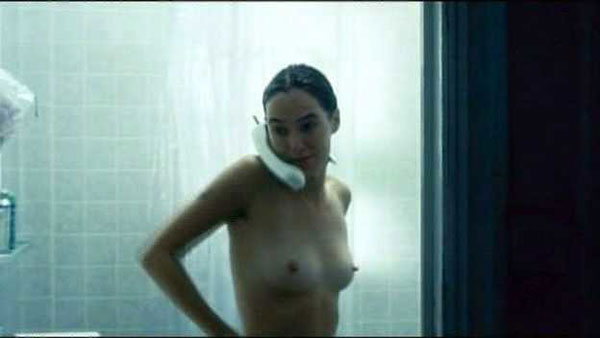 Lena Headey nude tits