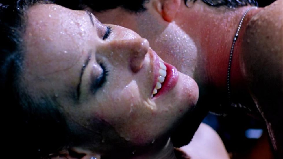 Molly Ringwald hot sex scene