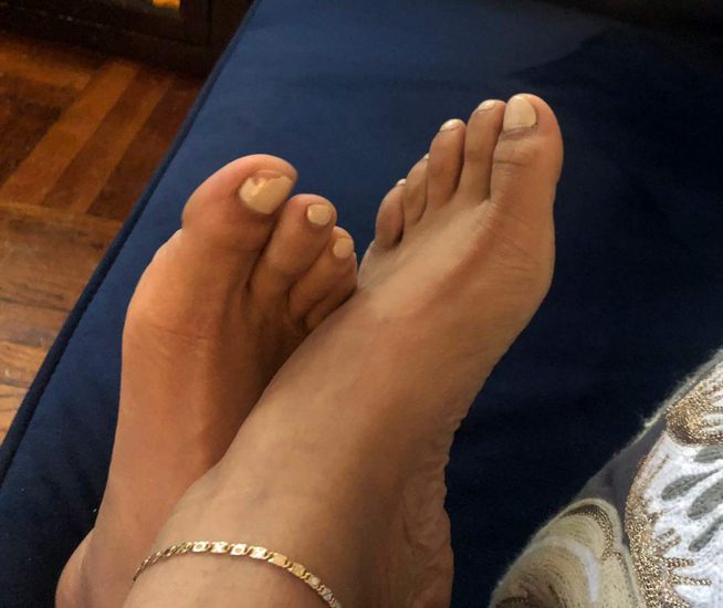 Dascha Polanco feet