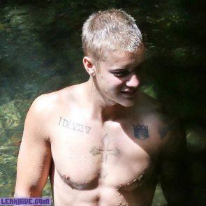 Justin Bieber naked photos: The hilarious reactions to the nude pics |  news.com.au — Australia's leading news site