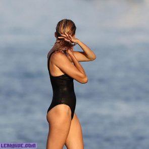Sienna Miller Sexy Hot Bikini Oops 12