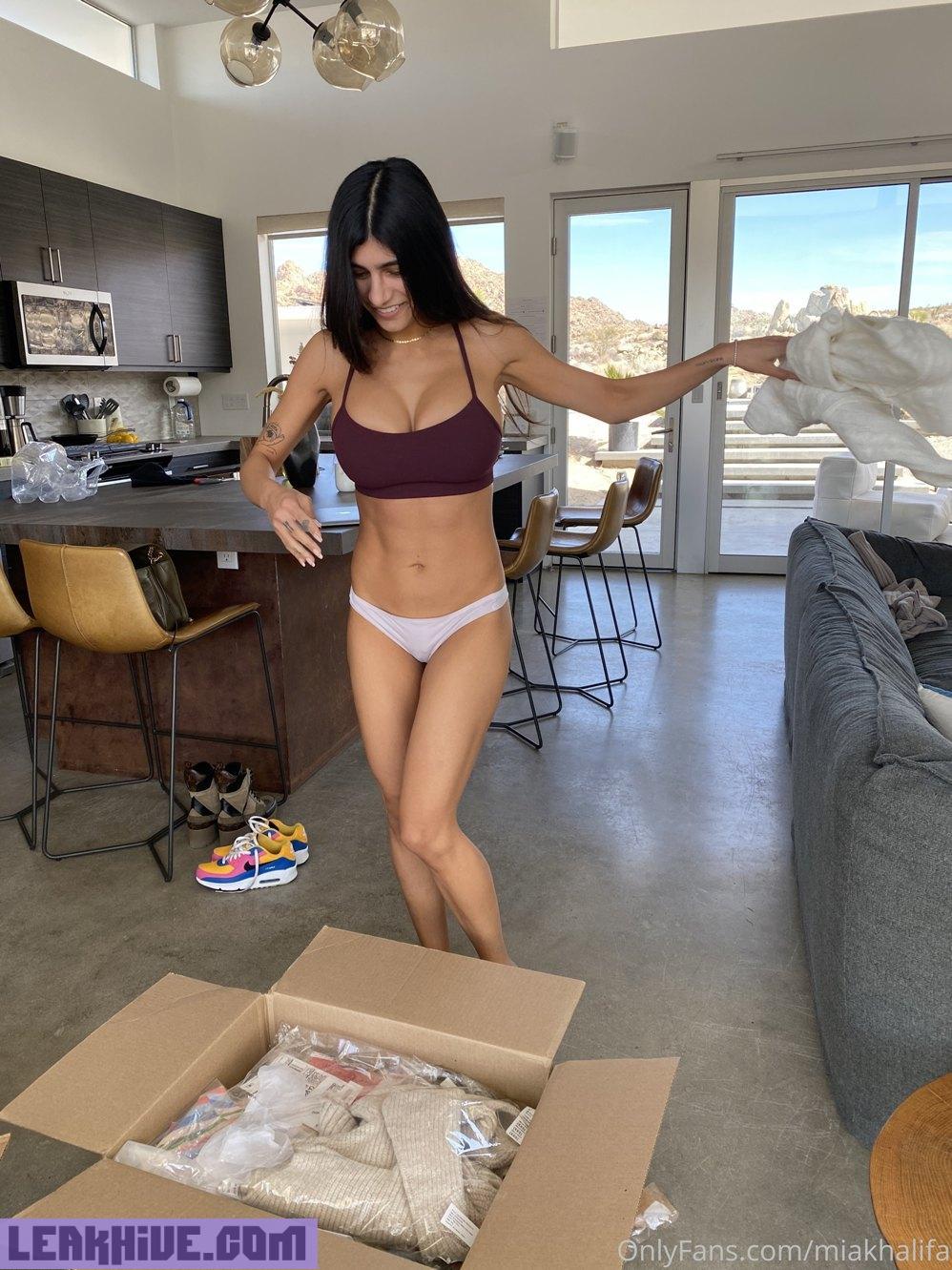 Mia Khalifa Lingerie Stiletto Heels Photoshoot Leaked