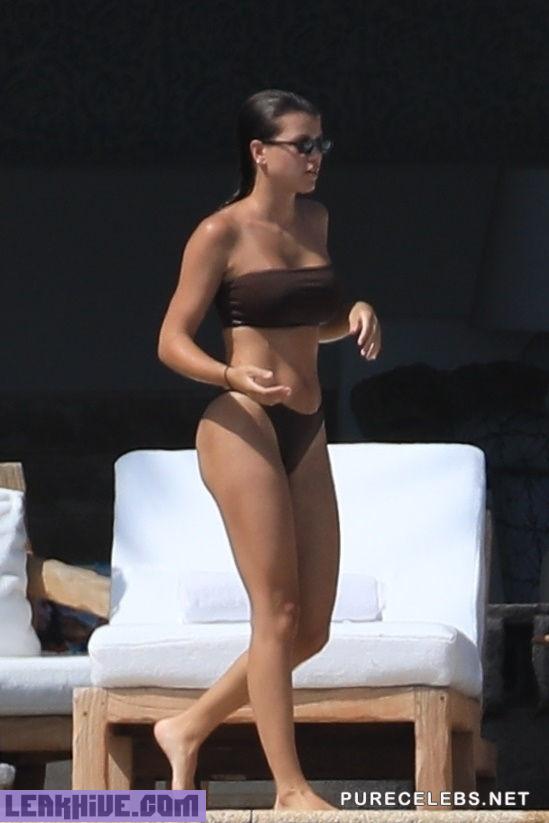 Leaked Kourtney Kardashian & Sofia Richie Caught Sunbathing In Thong