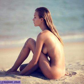 11 Josephine Skriver Nude Naked