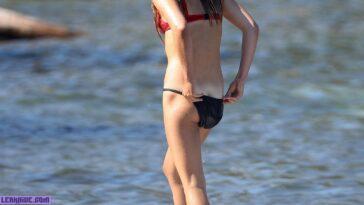 Leaked suelyn medeiros in wet see through bikini