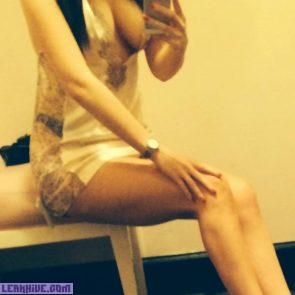 20 Ashley Mulheron Nude Naked Leaked