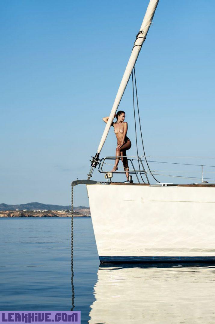 Homs tits on showing a barbarita spanish yacht her model Barbarita Homs