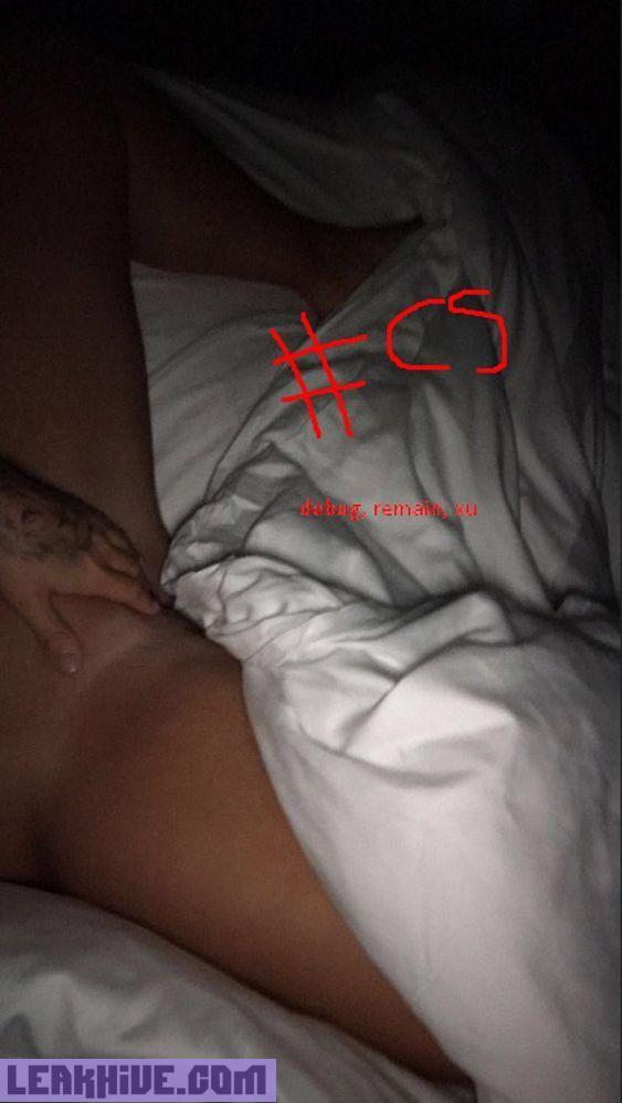 Demi Lovato desnuda en fotos filtradas 12