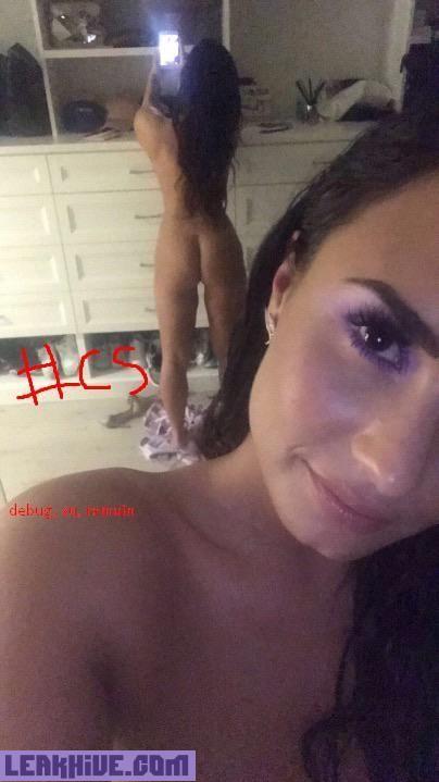 Demi Lovato desnuda en fotos filtradas 21