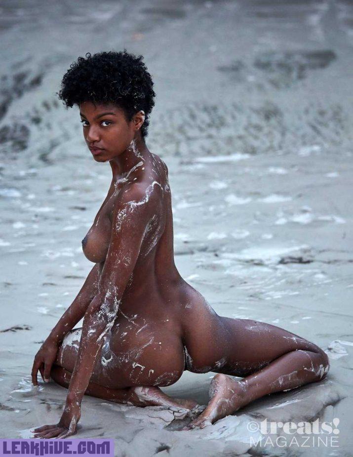 Ebonee Davis hermosa modelo desnuda para treats Magazine 9