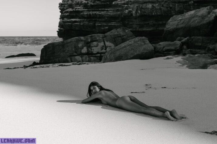 Leticia Guedes una sexy modelo brasilena desnuda 9