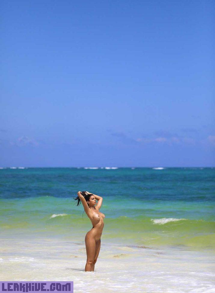 Priscilla Huggins hermosa puertorriquena desnuda en Playboy 25