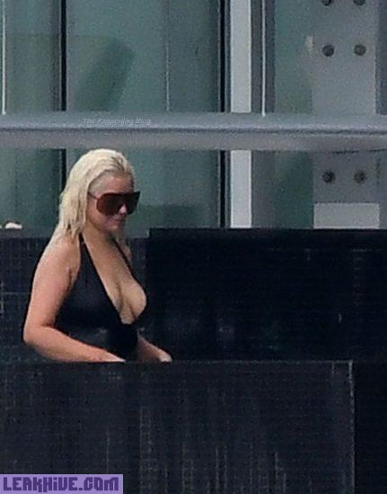 Christina Aguilera Sexy Hot Ass 58