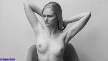 Daria Alexandrova the nude natural blonde for Stefan Rappo