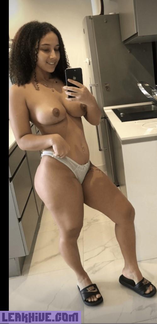 Fleur Vanille Nude onlyfans Photos Leaked