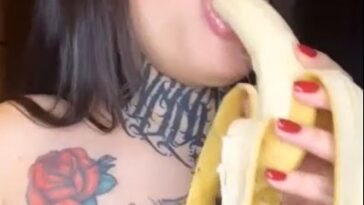 Yoursuccub onlyfans banana sucking video