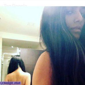 26 Poonam Pandey Sexy Topless Hot