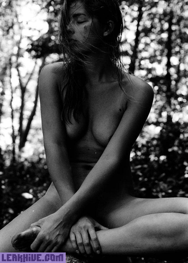 Marisa Papen desnuda para la camara de Paul Bellaart 24